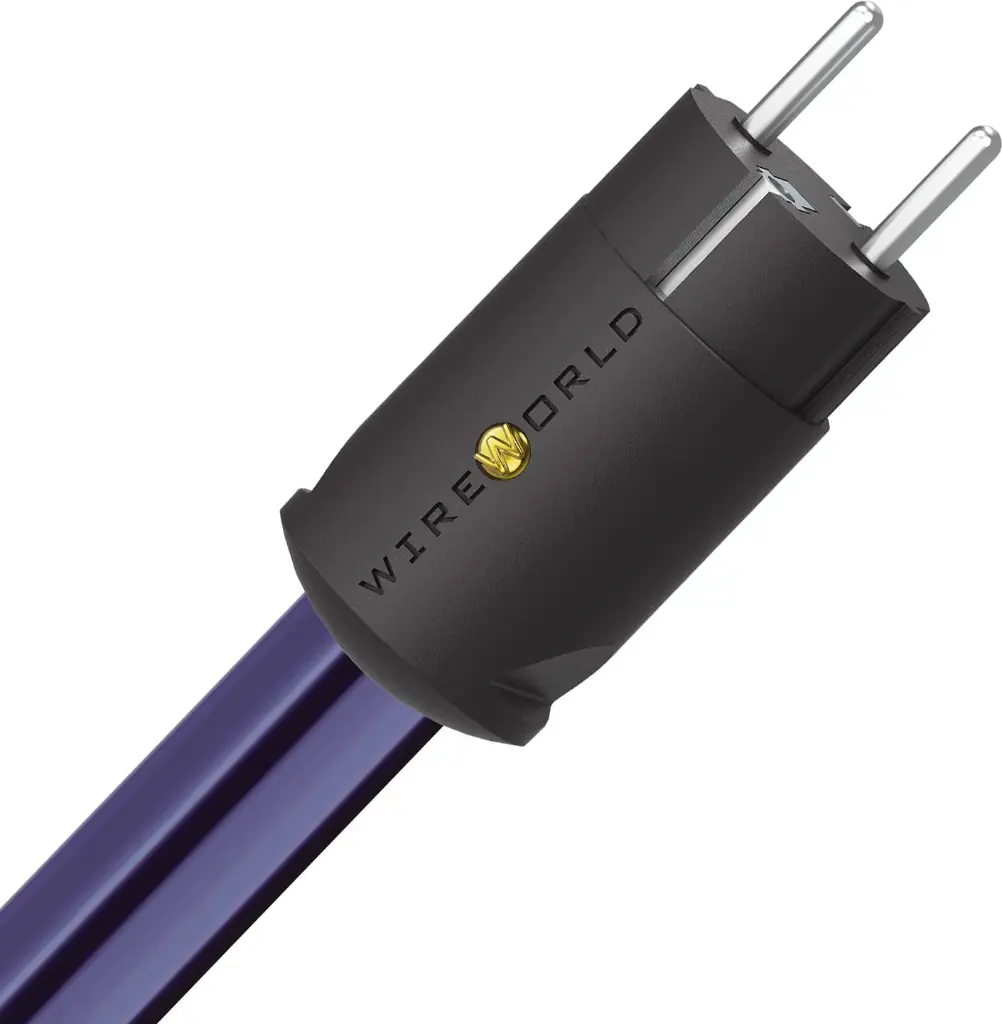 Wireworld Aurora™ 10 Power Conditioning Cord 6.webp