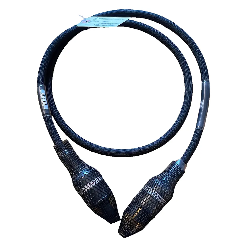 products-synergistic_research_sr30_power_cable 4.webp