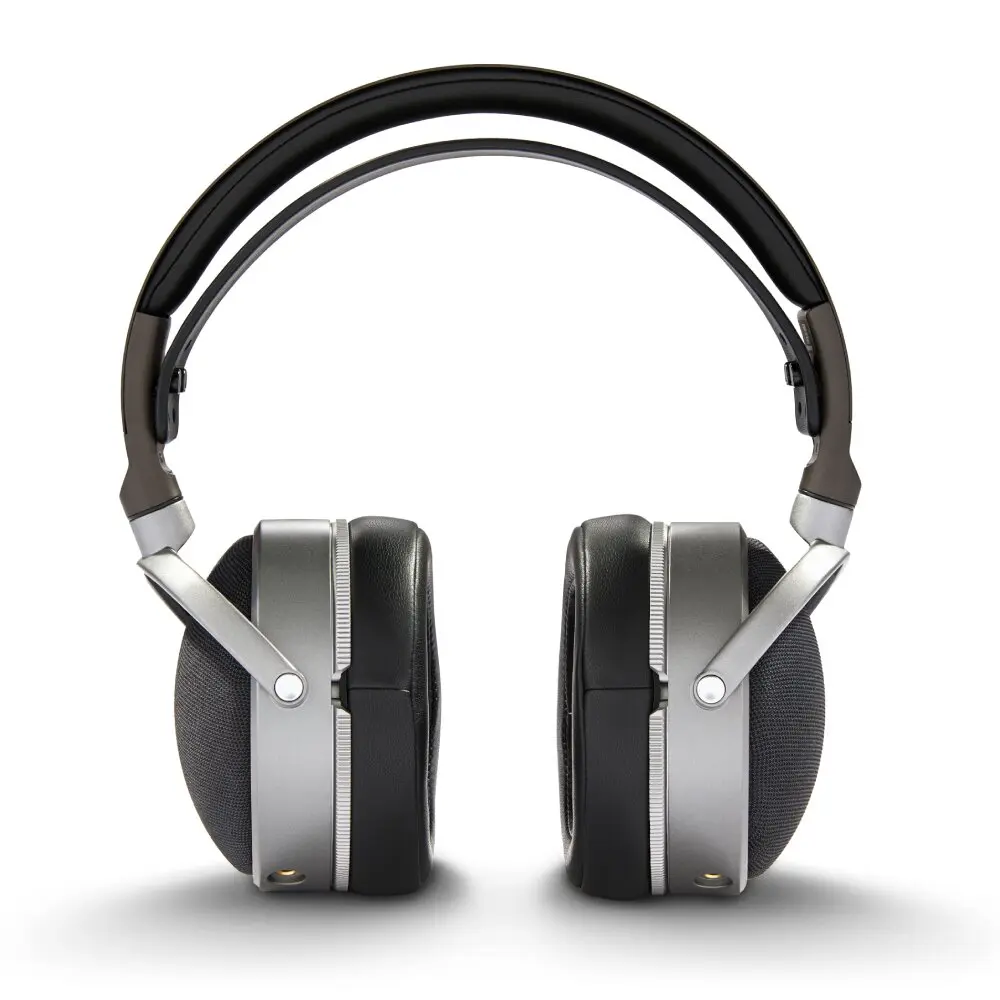 audeze-lcd-s20-closed-headphone-03.webp