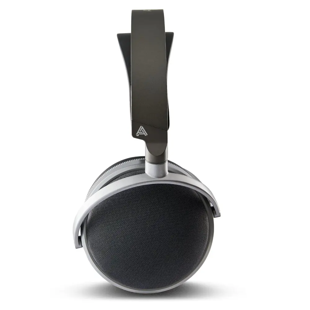 audeze-lcd-s20-closed-headphone-02.webp