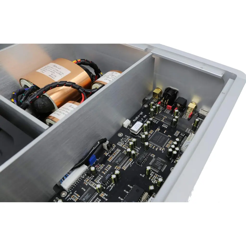 Audio-GD CD-7HE Digital CD Transport 13.webp